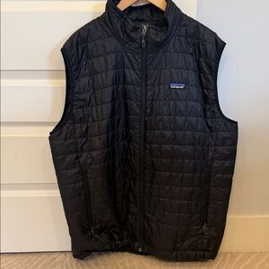 Black Patagonia Men's NanoPuff Quilted Vest,  XXL.  Very good condition.